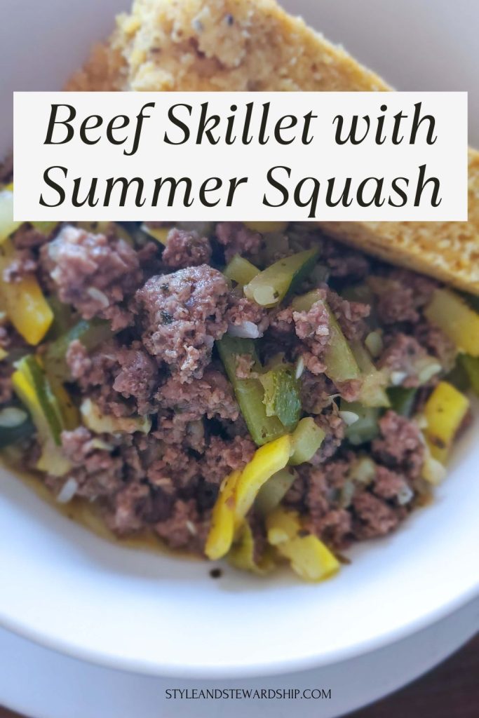 Beef skillet with summer squash 